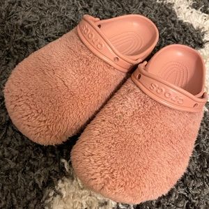 Fur Crocs